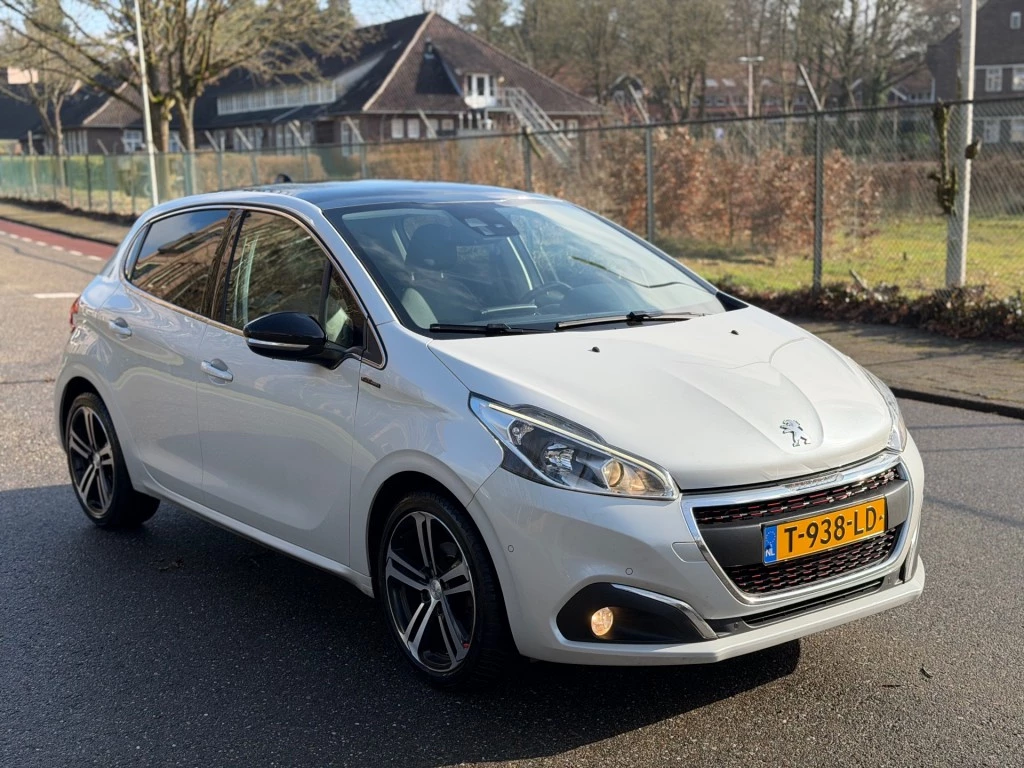 Hoofdafbeelding Peugeot 208