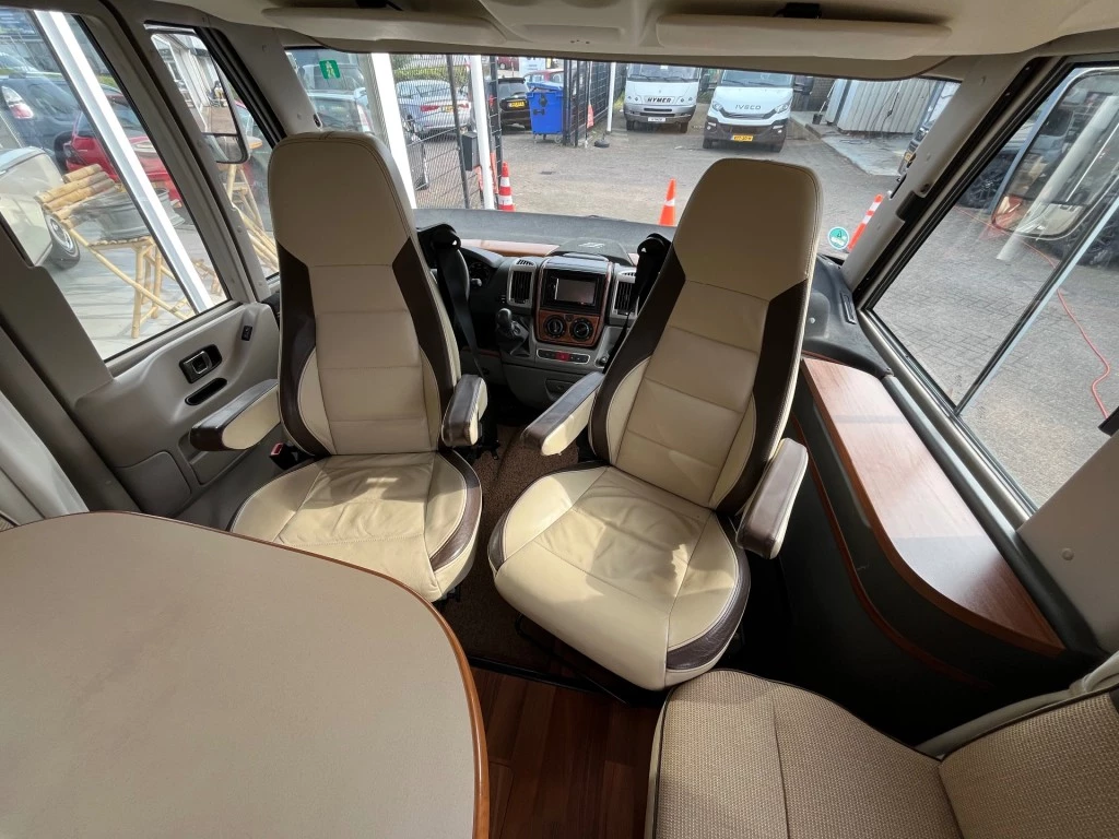 Hoofdafbeelding Hymer Star Edition B614sl Dakairco Oven