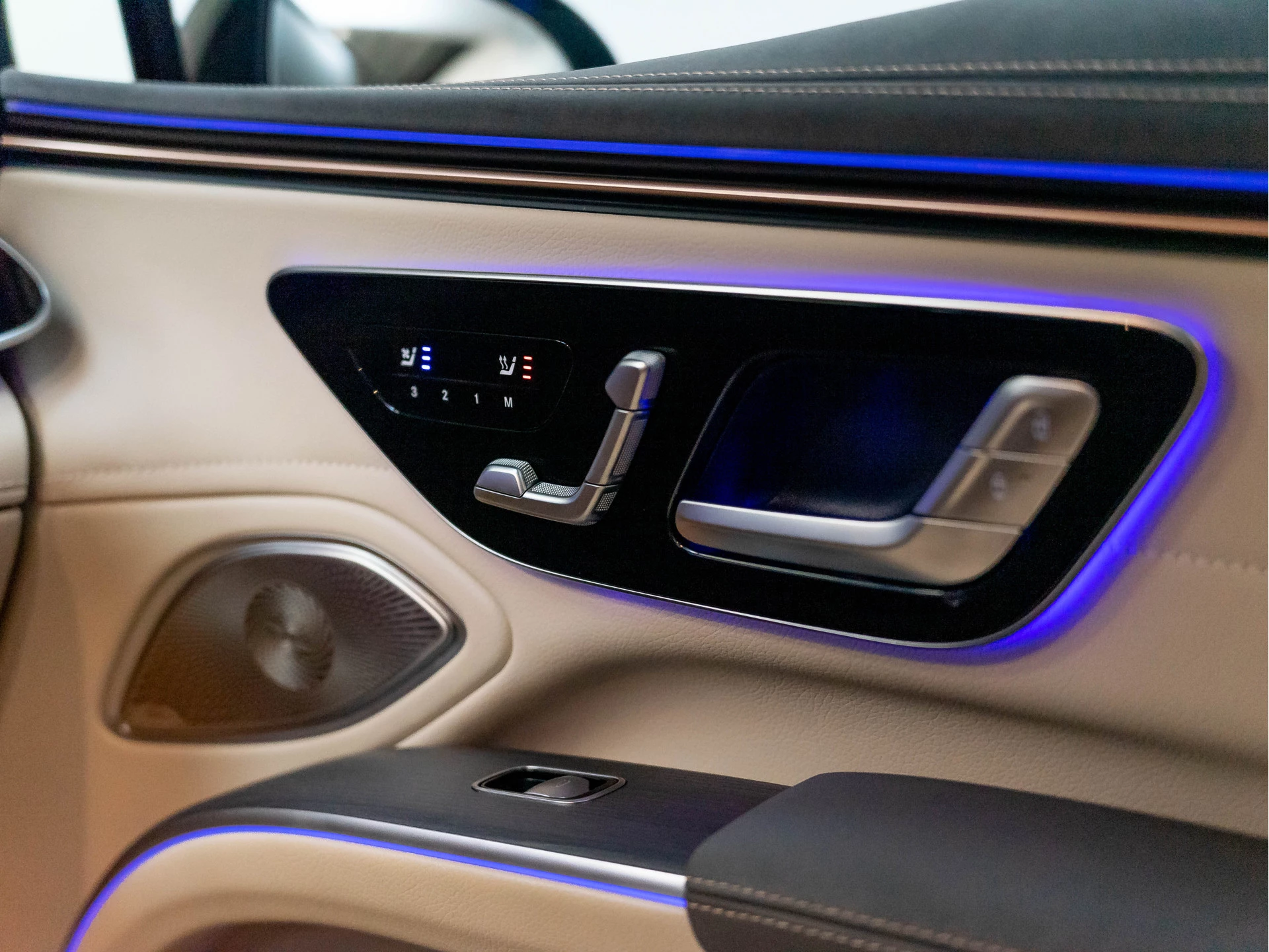 Hoofdafbeelding Mercedes-Benz EQS