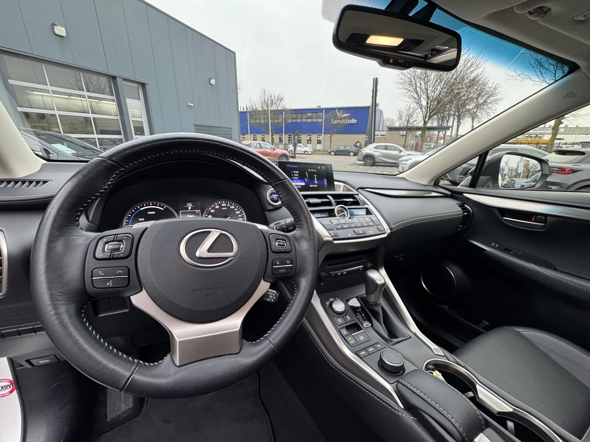 Hoofdafbeelding Lexus NX