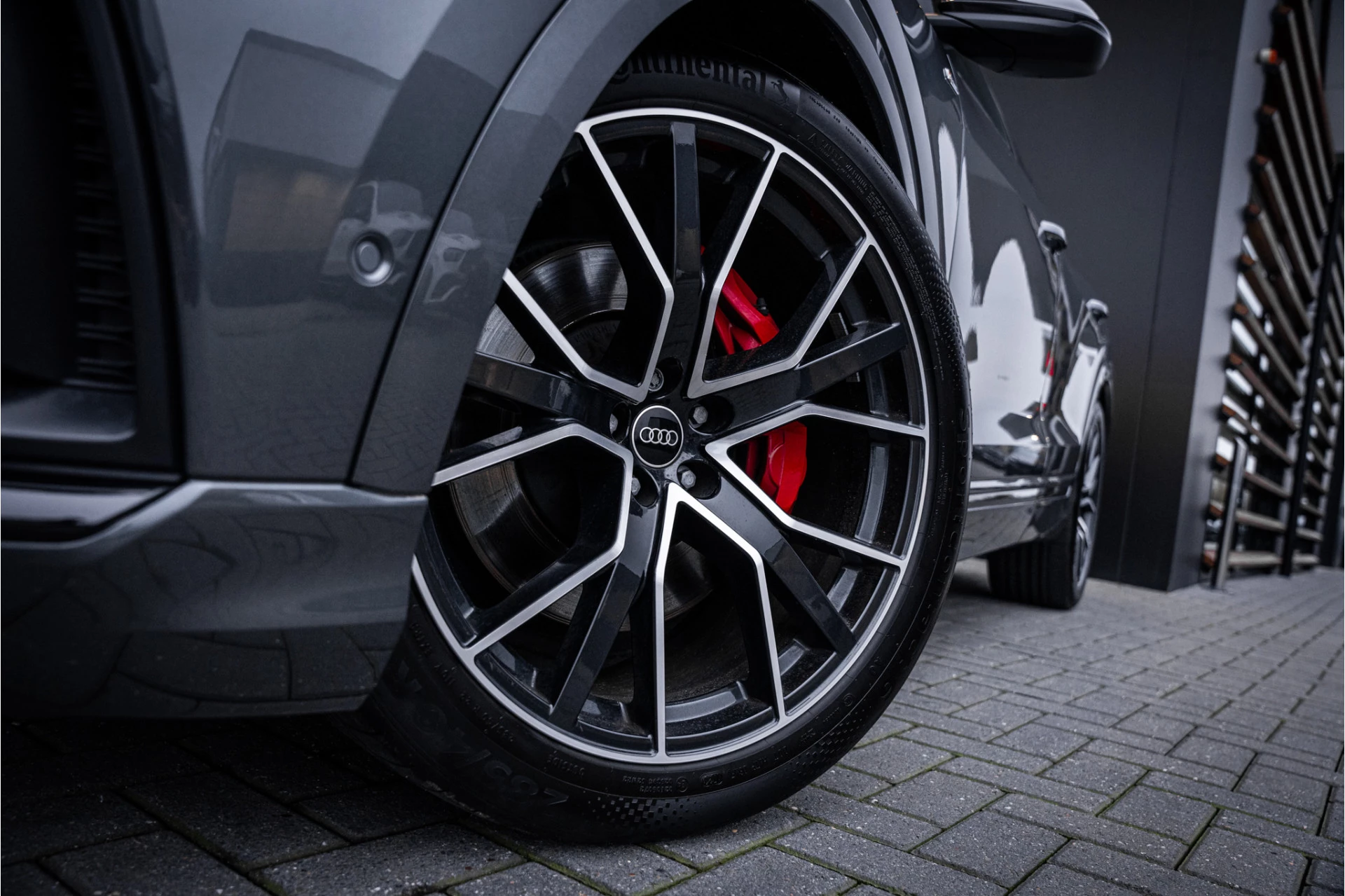 Hoofdafbeelding Audi Q8