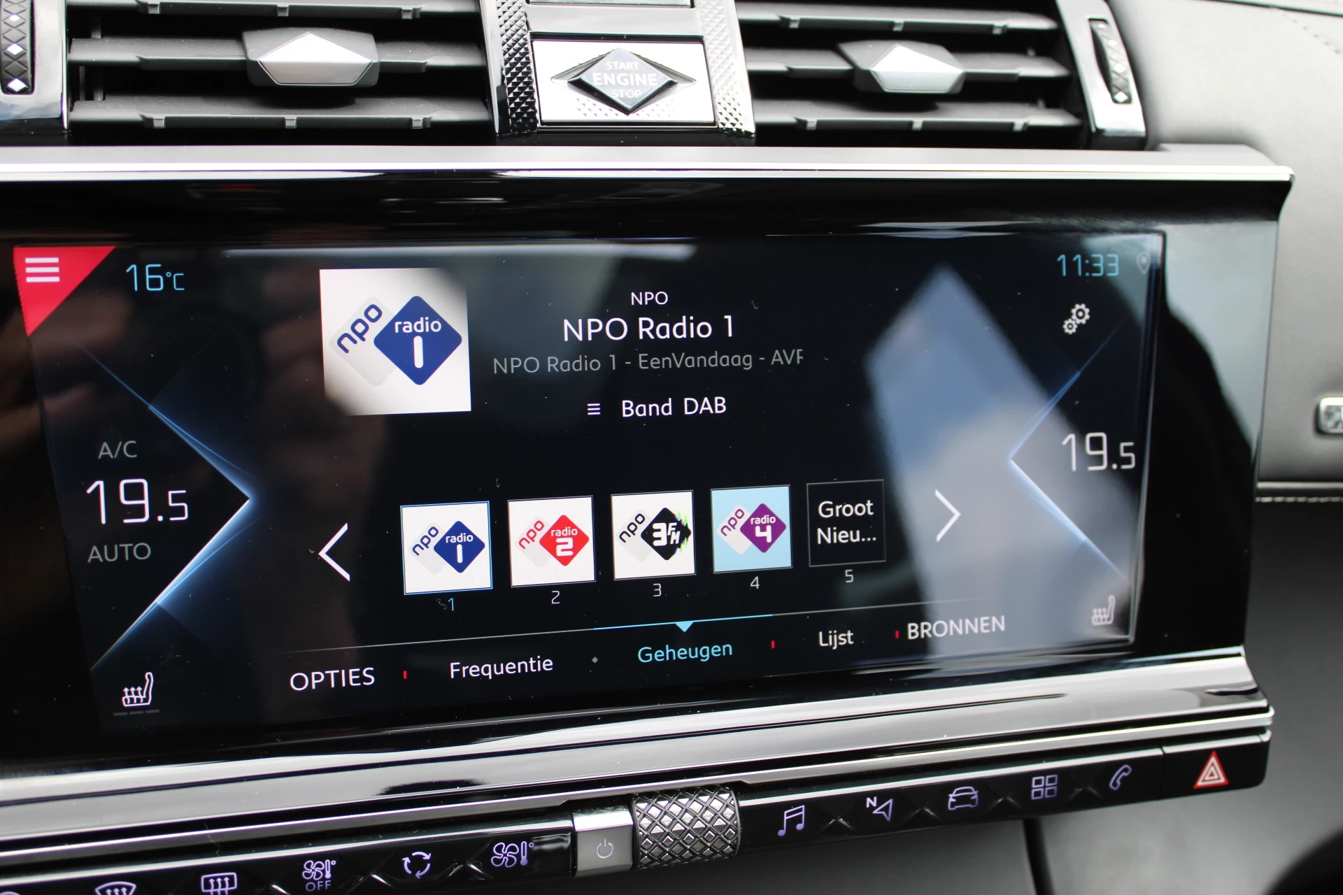 Hoofdafbeelding DS DS 7