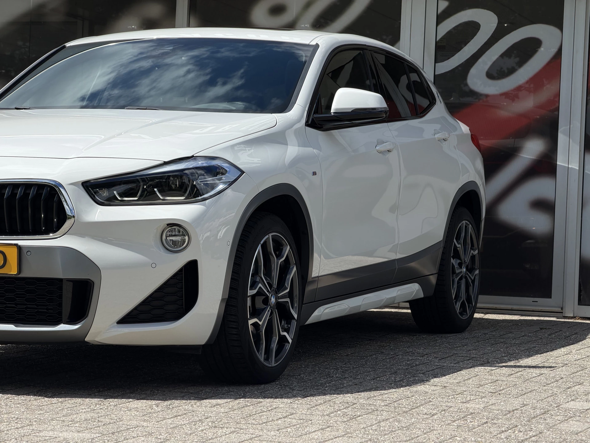 Hoofdafbeelding BMW X2