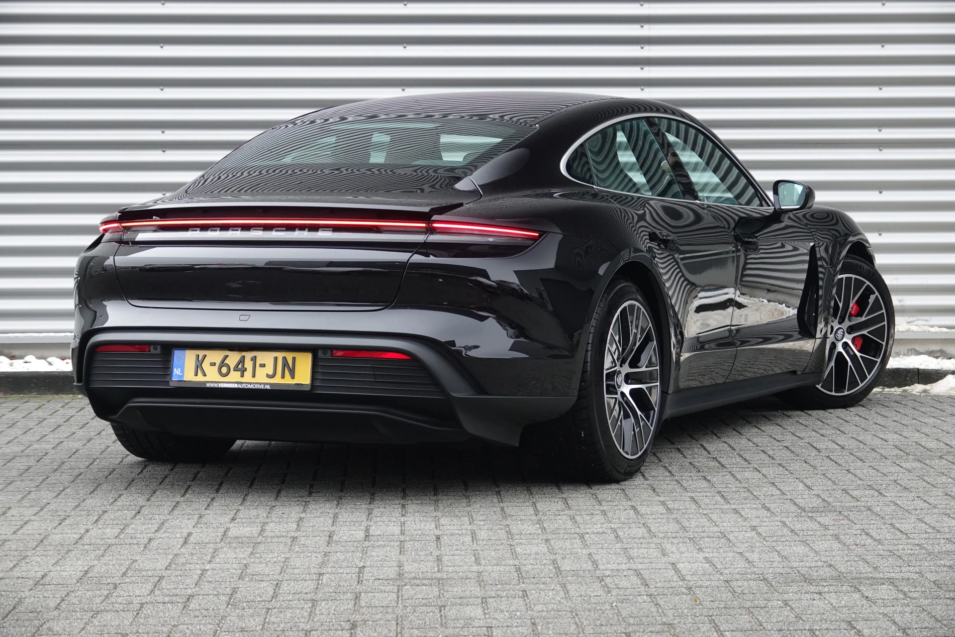 Hoofdafbeelding Porsche Taycan