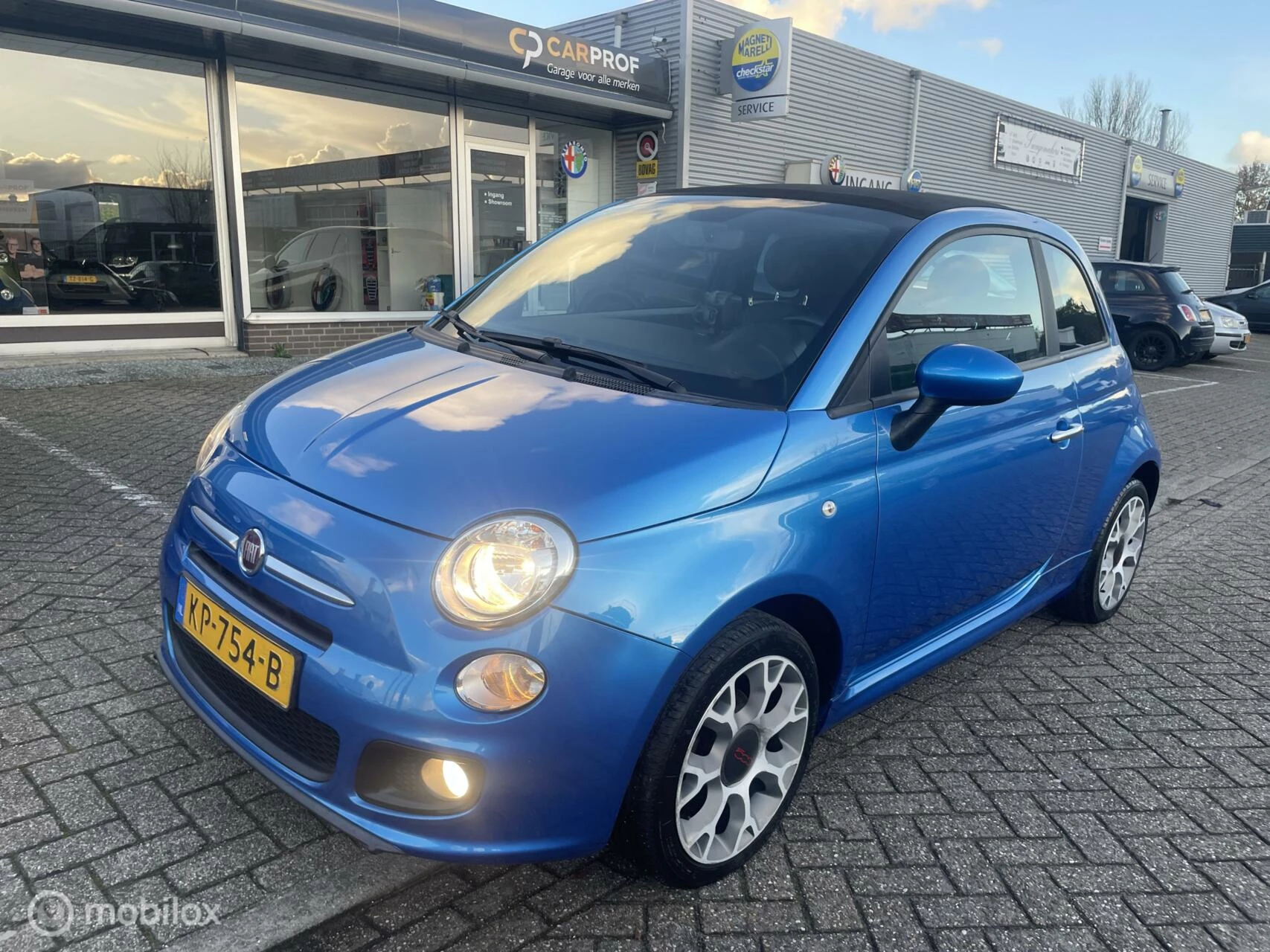 Hoofdafbeelding Fiat 500C