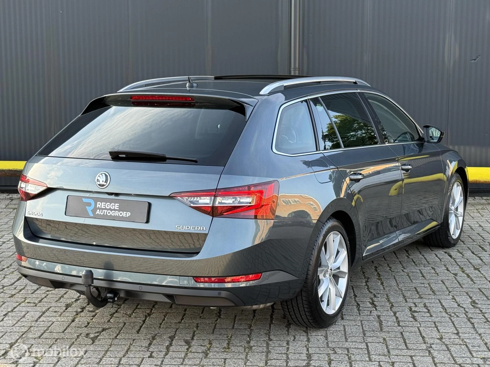 Hoofdafbeelding Škoda Superb