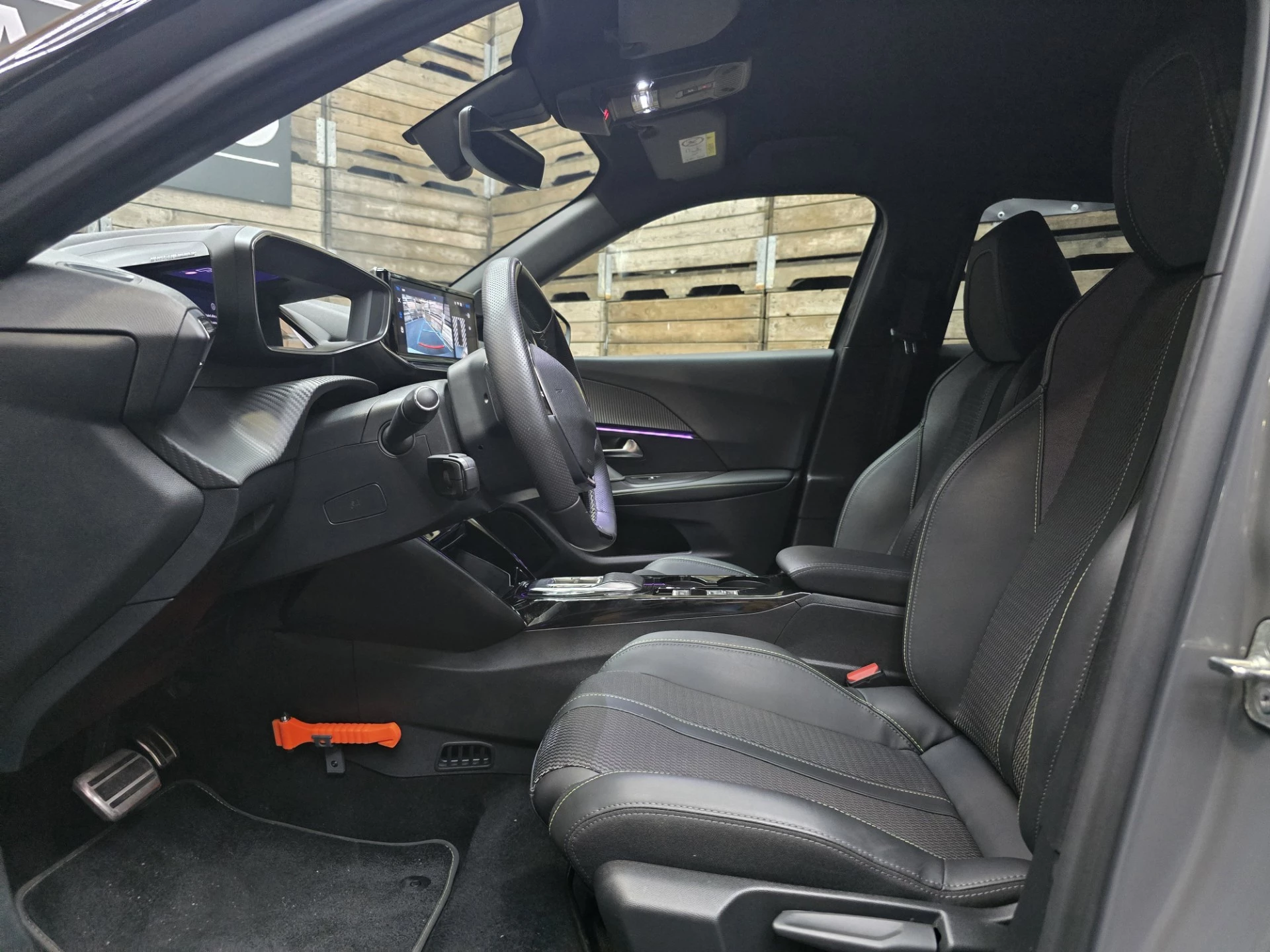 Hoofdafbeelding Peugeot e-2008