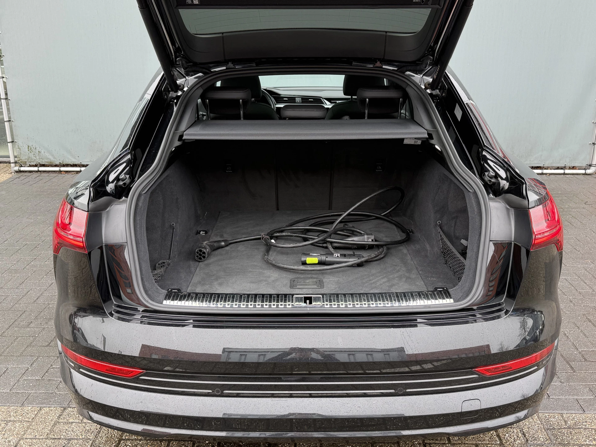 Hoofdafbeelding Audi e-tron