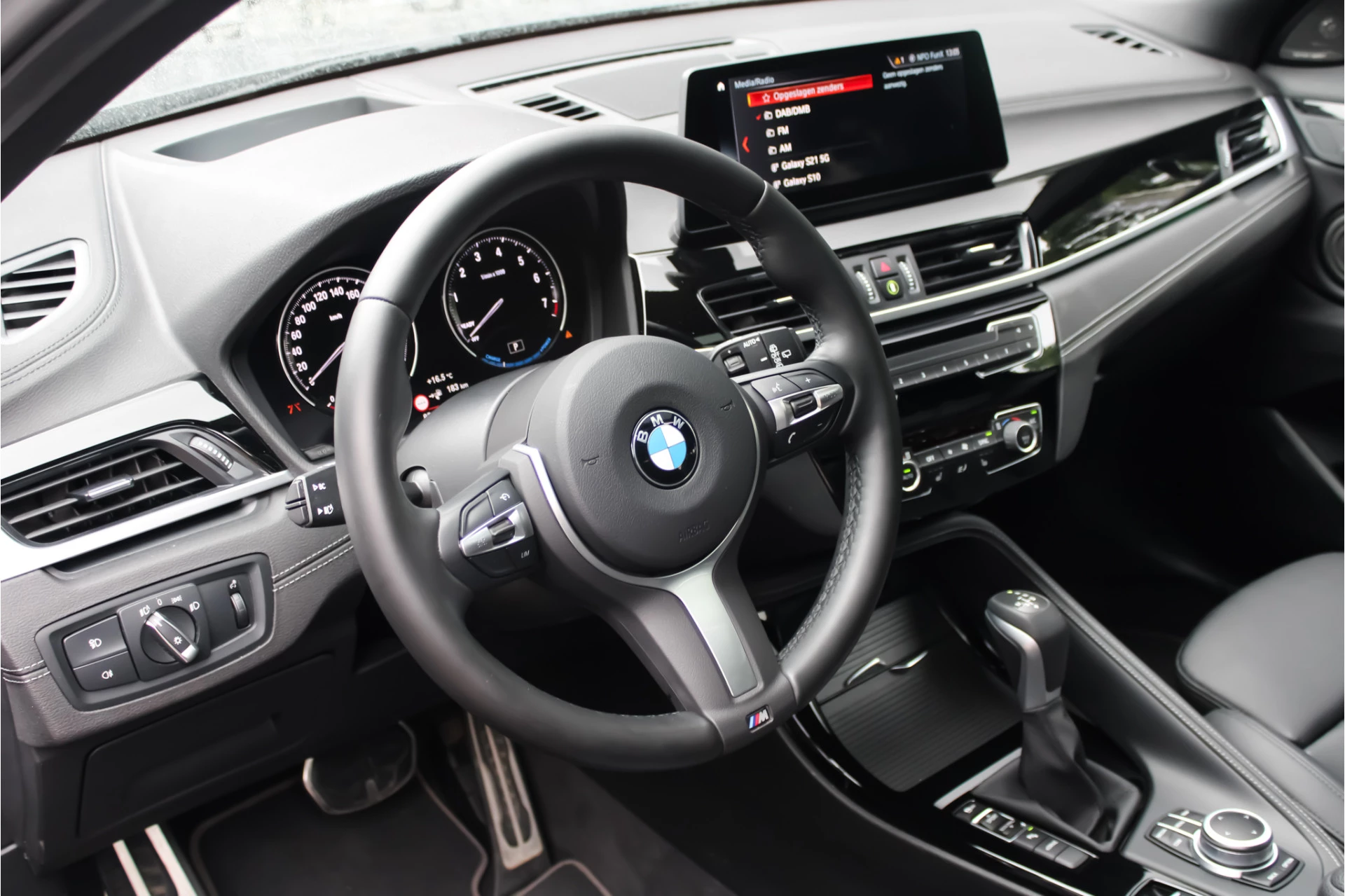 Hoofdafbeelding BMW X2