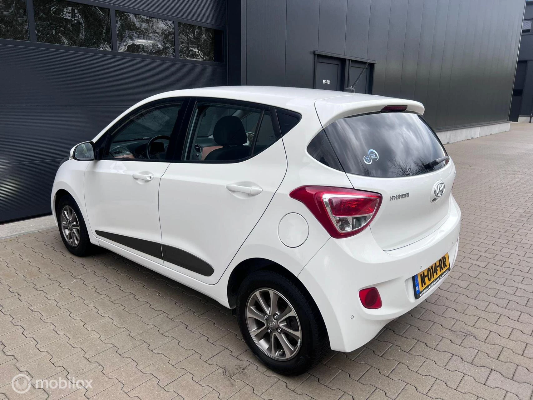 Hoofdafbeelding Hyundai i10
