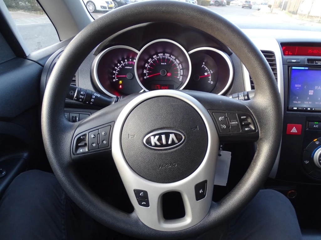 Hoofdafbeelding Kia Venga