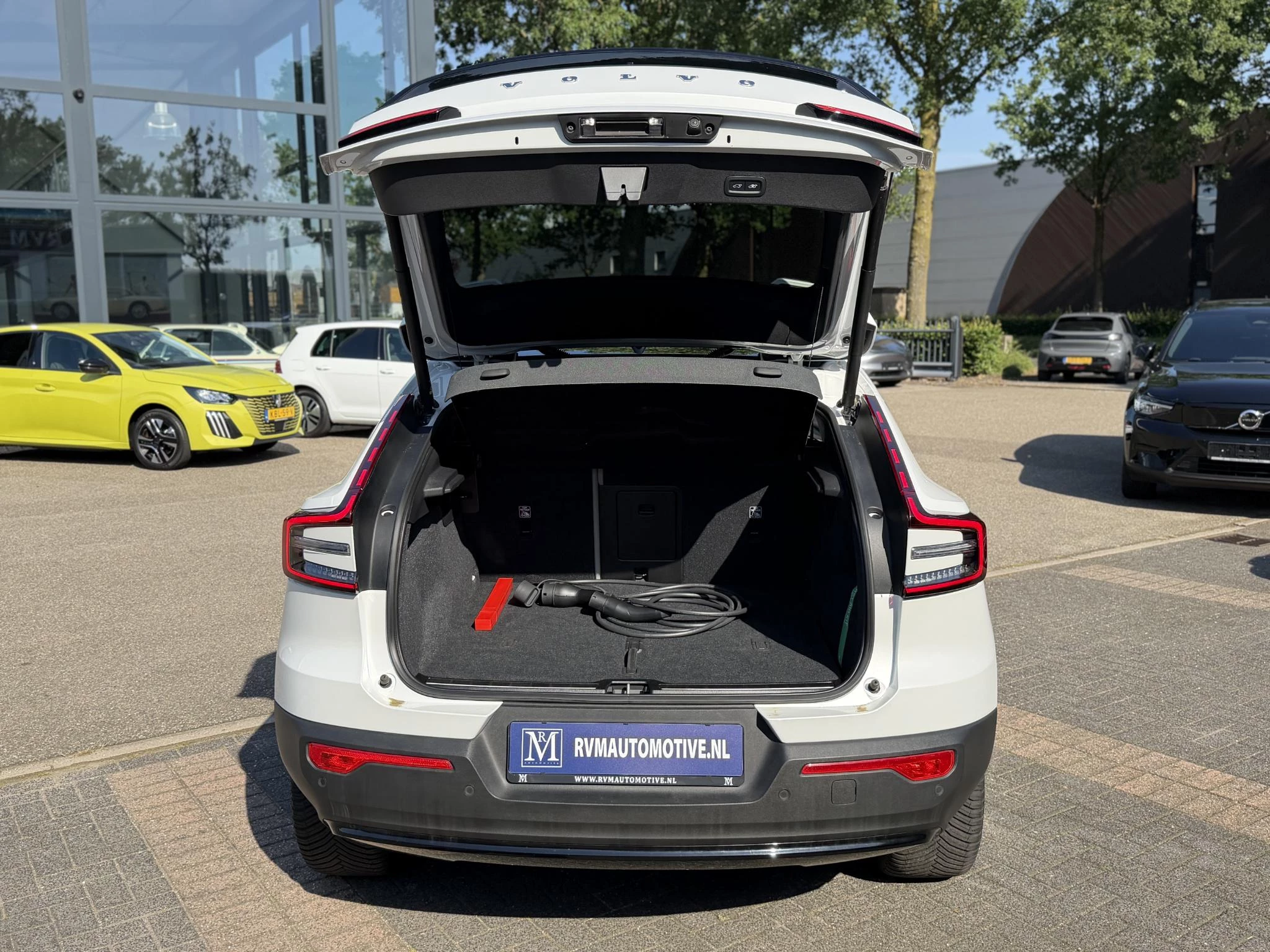 Hoofdafbeelding Volvo C40