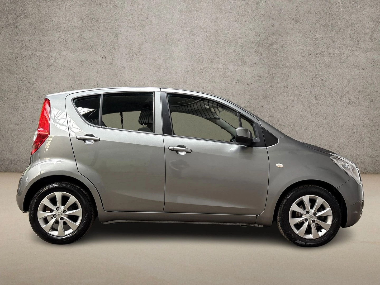 Hoofdafbeelding Opel Agila