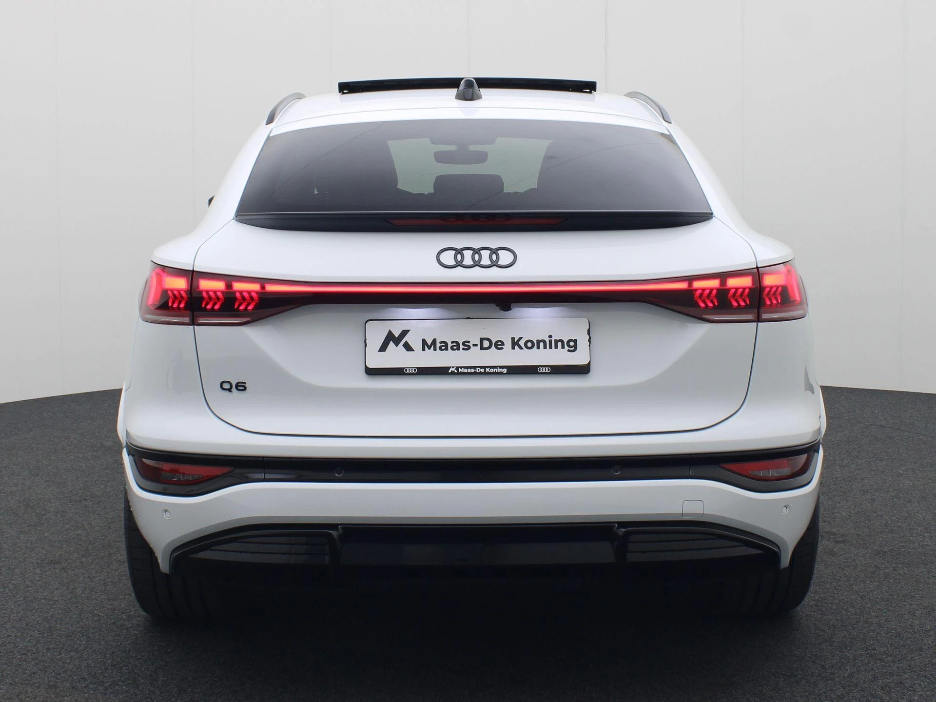 Hoofdafbeelding Audi Q6 e-tron
