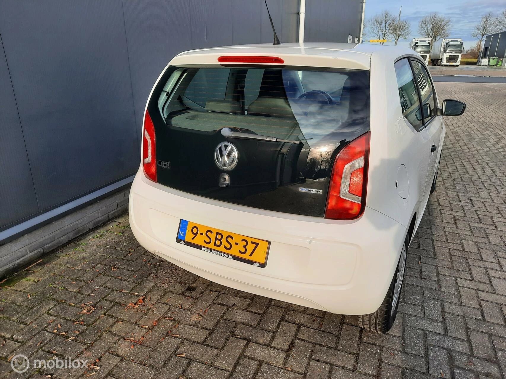 Hoofdafbeelding Volkswagen up!