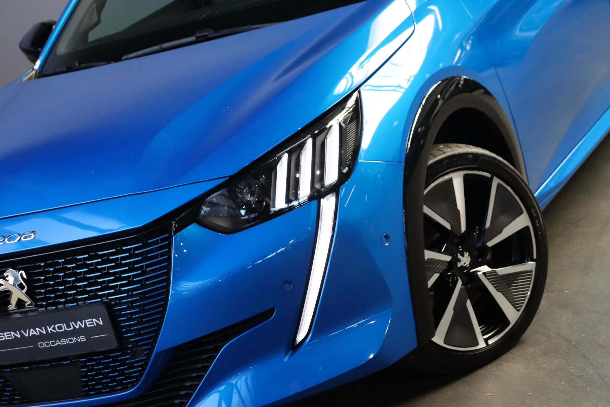 Hoofdafbeelding Peugeot e-208