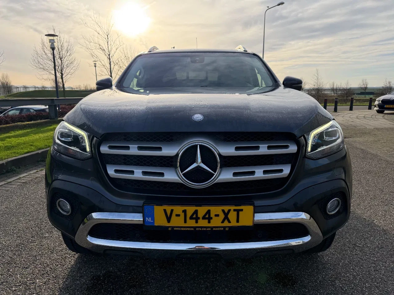 Hoofdafbeelding Mercedes-Benz X-Klasse