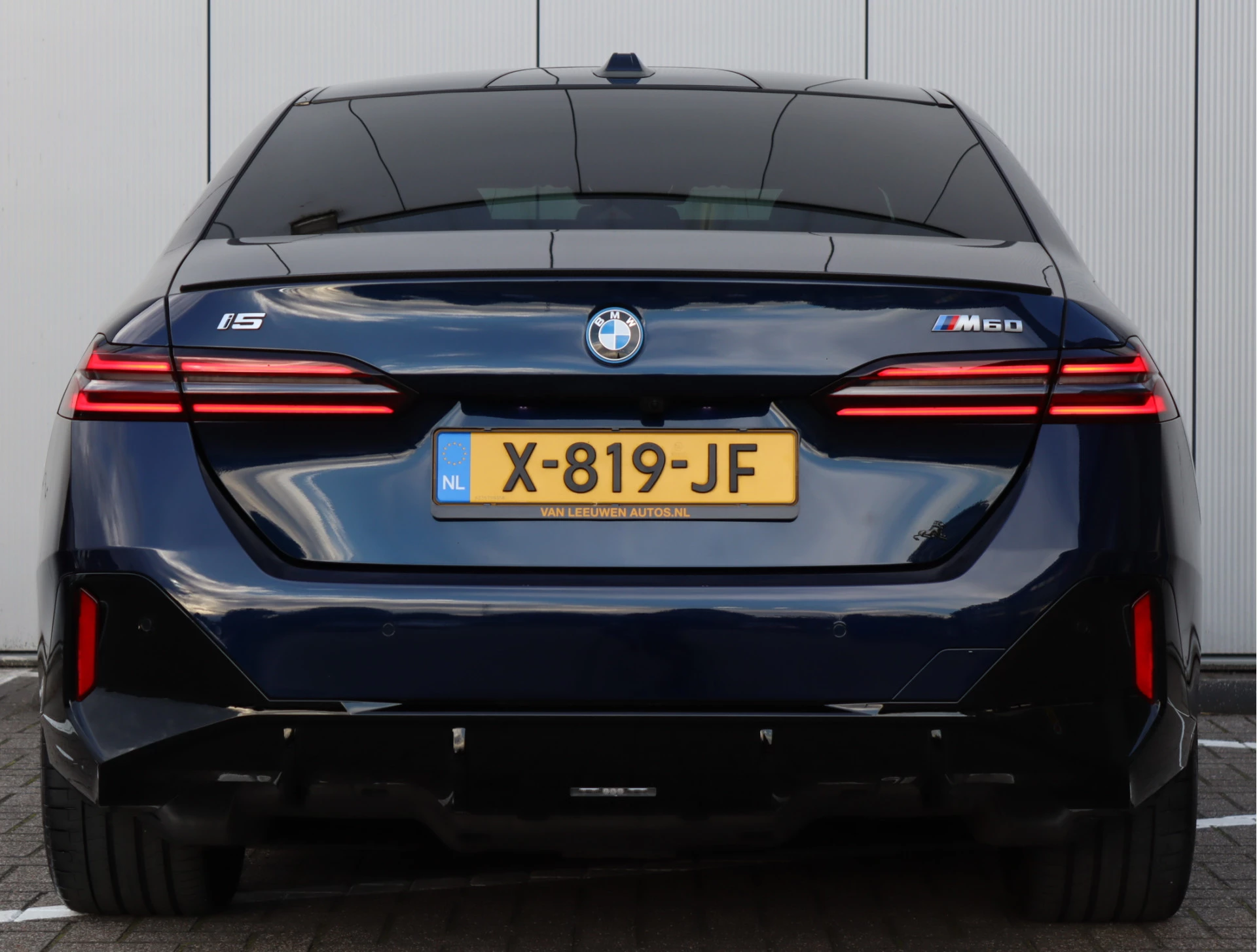 Hoofdafbeelding BMW i5