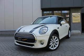 Hoofdafbeelding MINI Cooper MINI Cooper 1.5 Chili Aut. Serious Business. Navi Cruise Clima.
