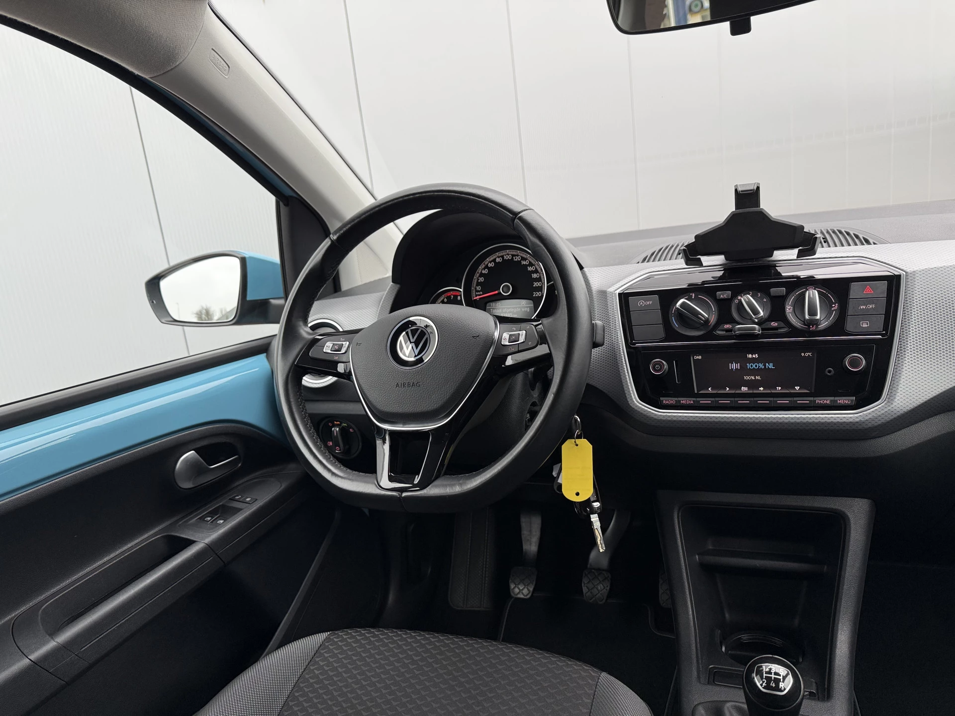 Hoofdafbeelding Volkswagen up!