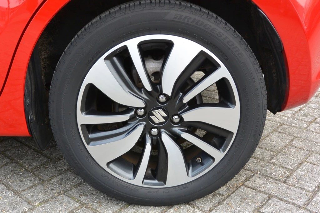 Hoofdafbeelding Suzuki Swift