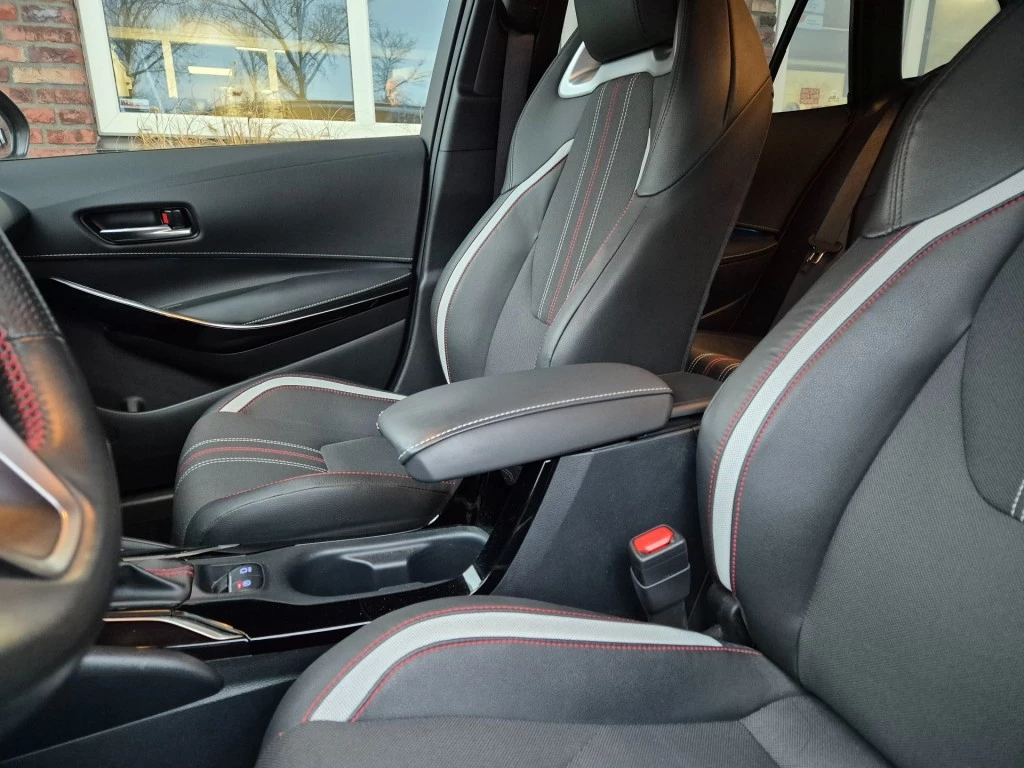 Hoofdafbeelding Toyota Corolla Touring Sports