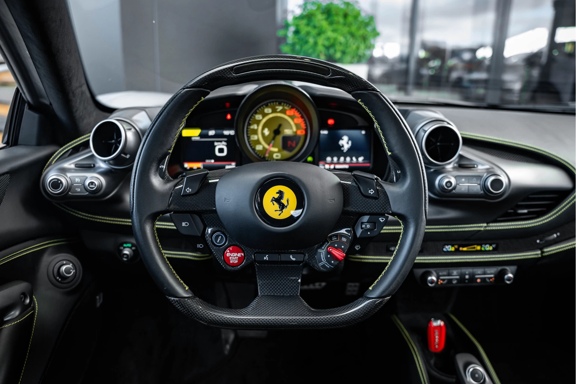 Hoofdafbeelding Ferrari F8 Tributo