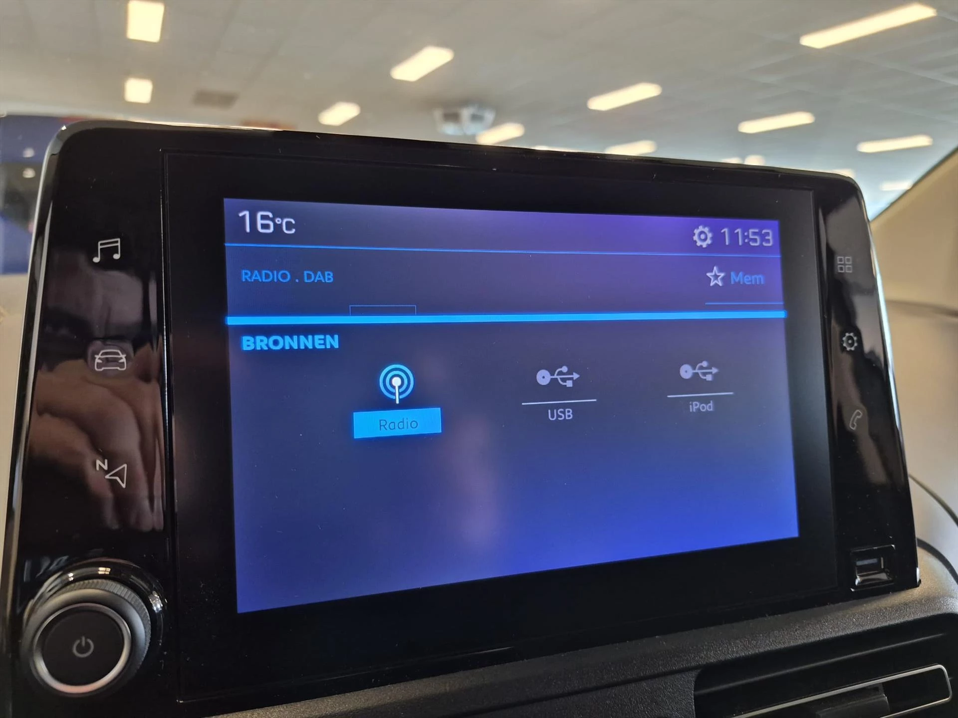 Hoofdafbeelding Peugeot Rifter