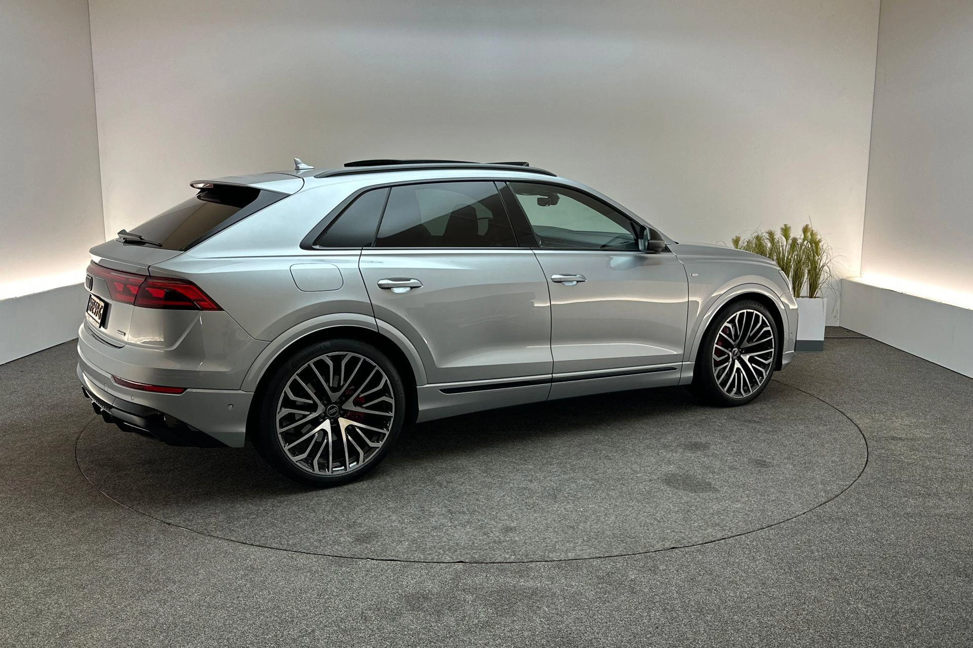 Hoofdafbeelding Audi Q8