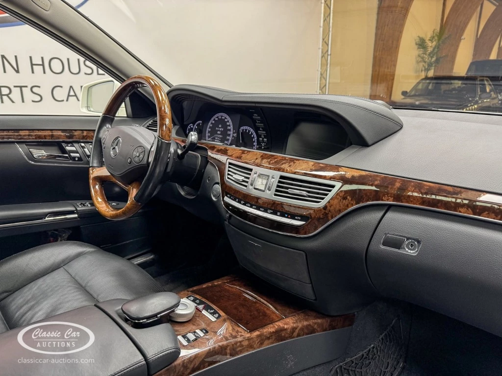 Hoofdafbeelding Mercedes-Benz S-Klasse