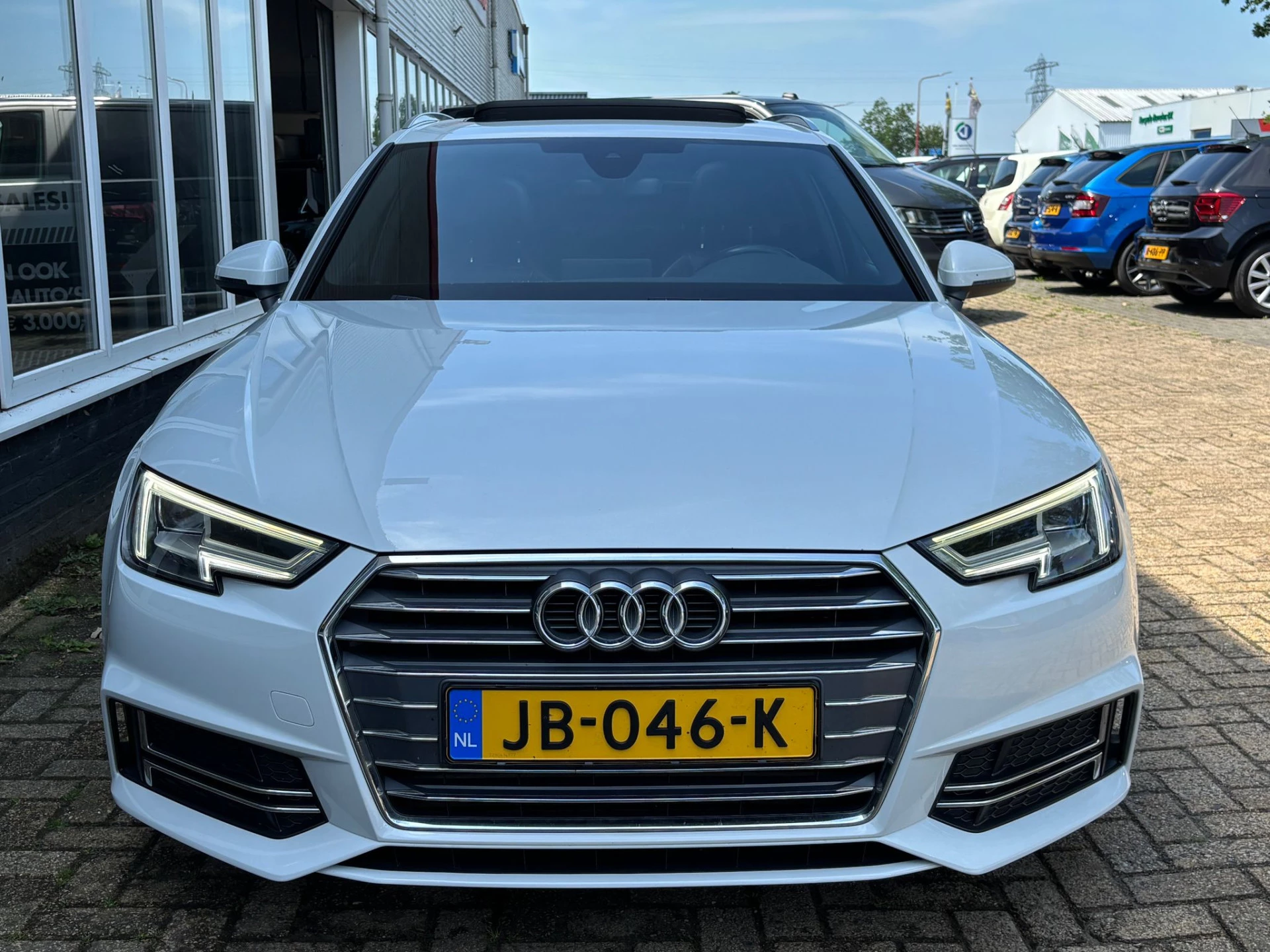 Hoofdafbeelding Audi A4
