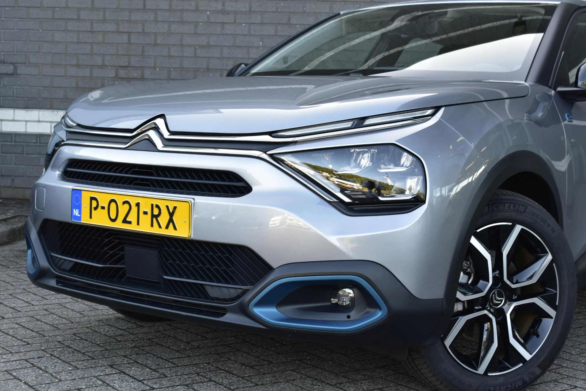 Hoofdafbeelding Citroën ë-C4