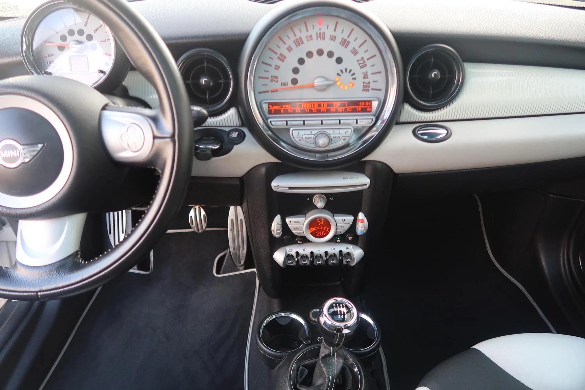 Hoofdafbeelding MINI Cooper S