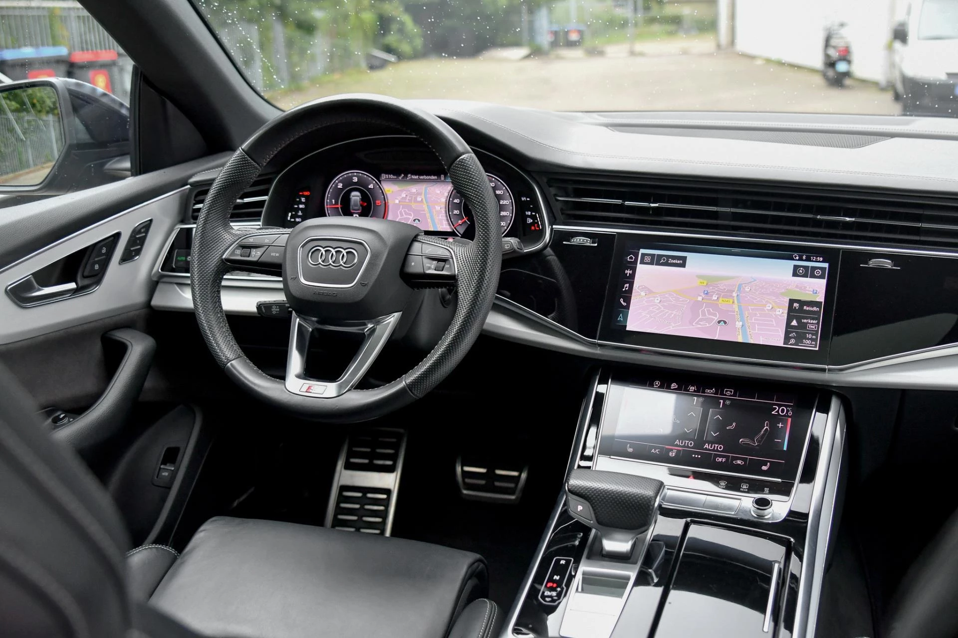 Hoofdafbeelding Audi Q8