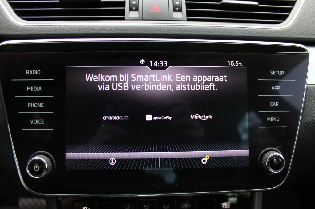 Hoofdafbeelding Škoda Superb