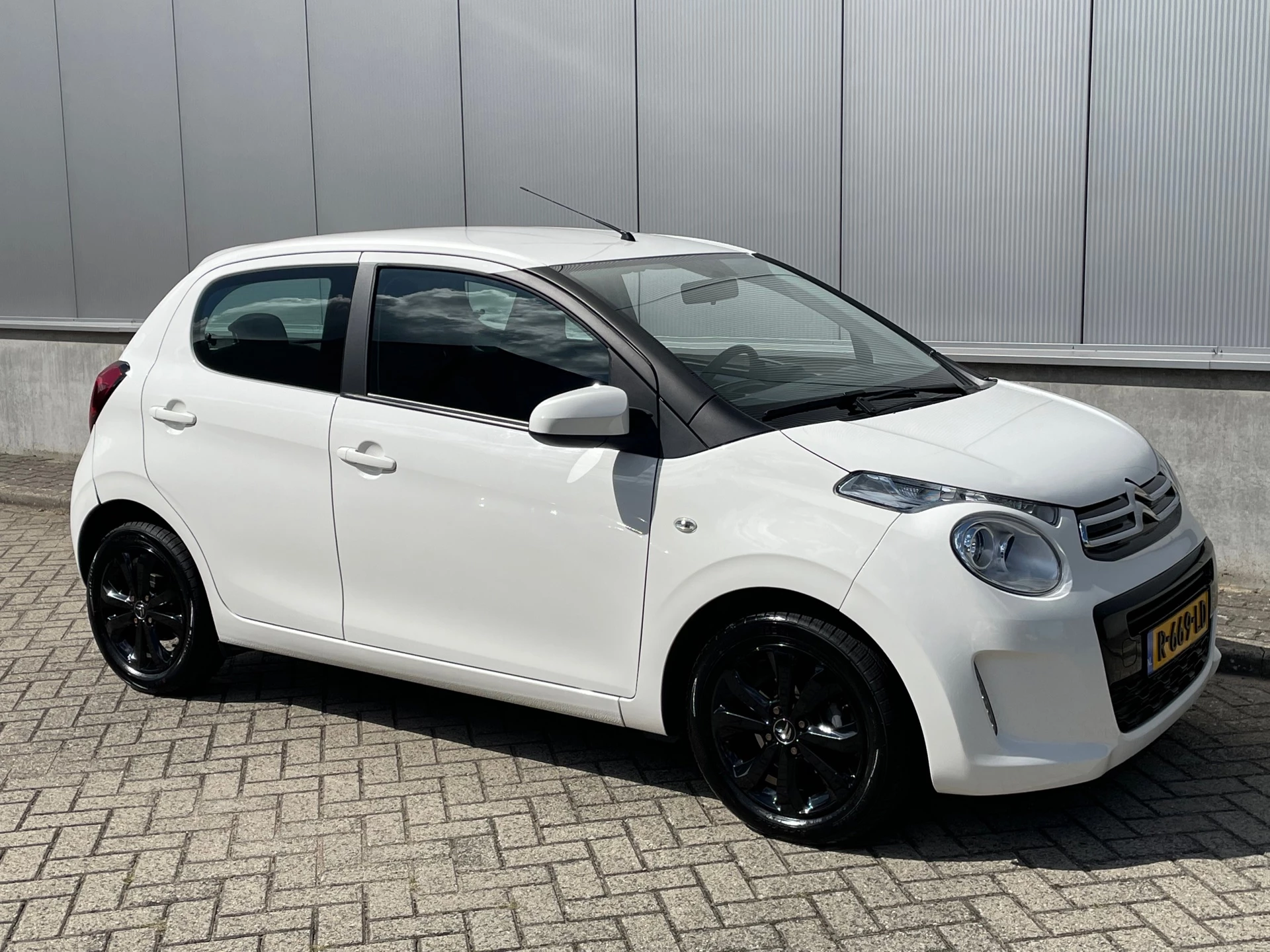 Hoofdafbeelding Citroën C1