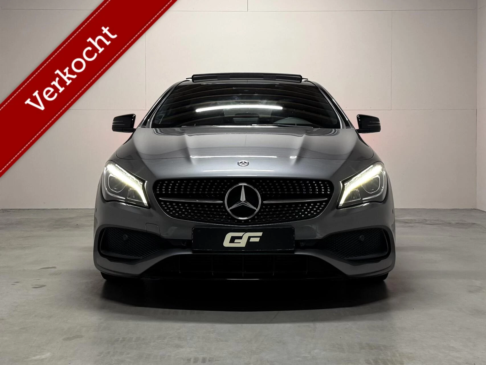 Hoofdafbeelding Mercedes-Benz CLA