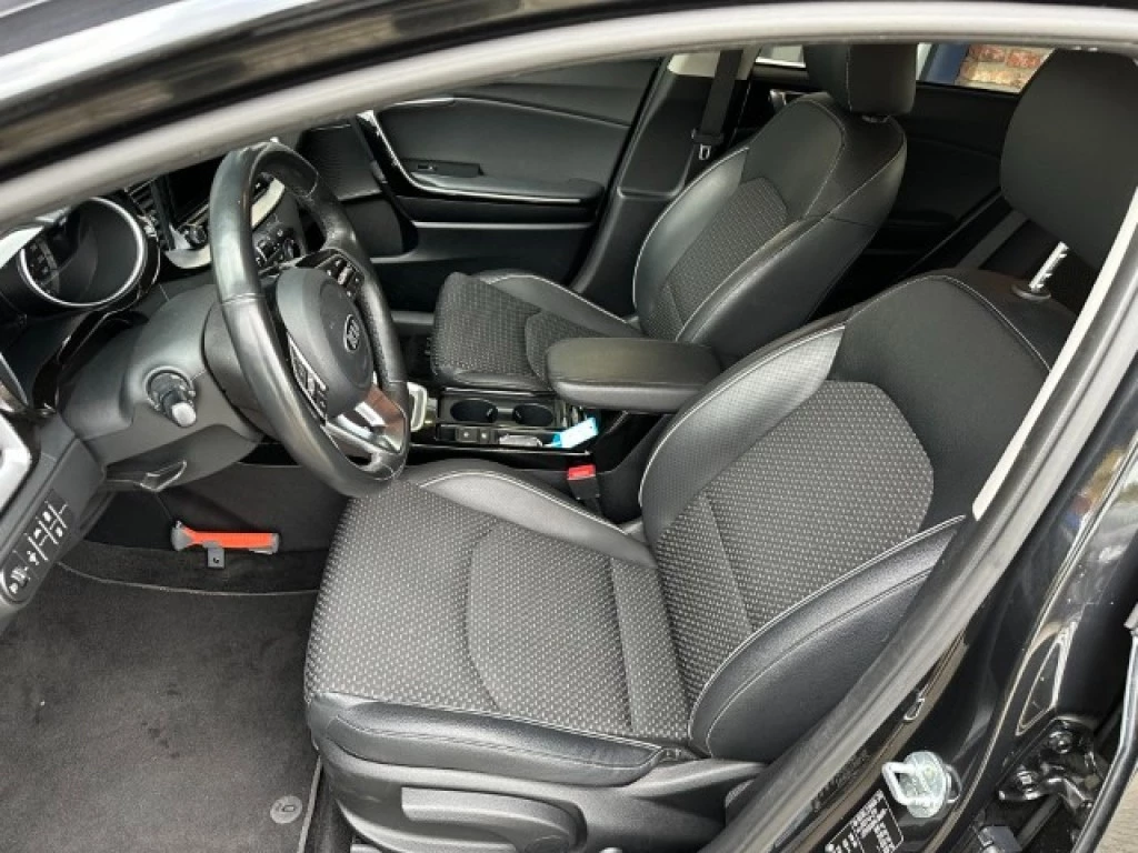 Hoofdafbeelding Kia Ceed