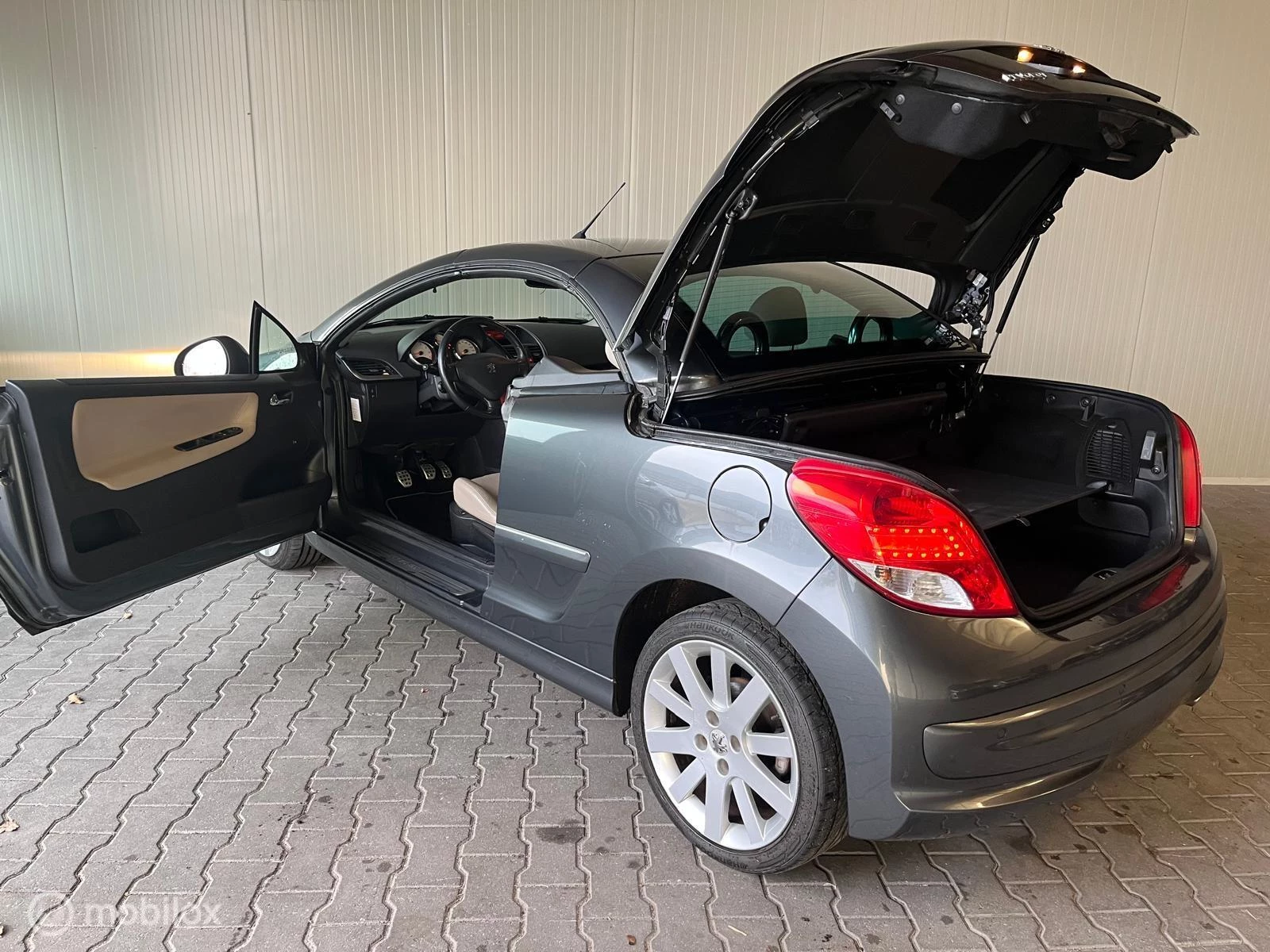 Hoofdafbeelding Peugeot 207