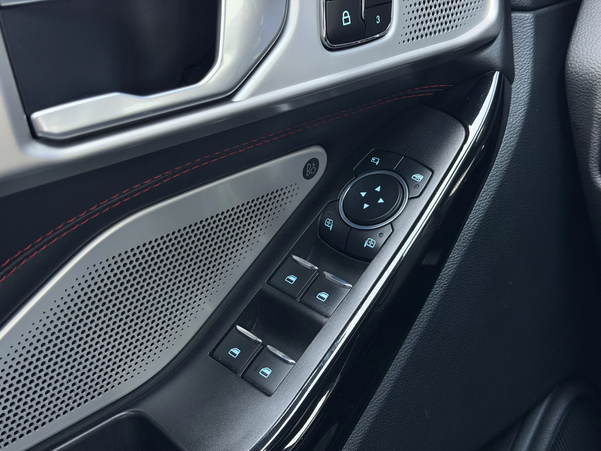 Hoofdafbeelding Ford Explorer