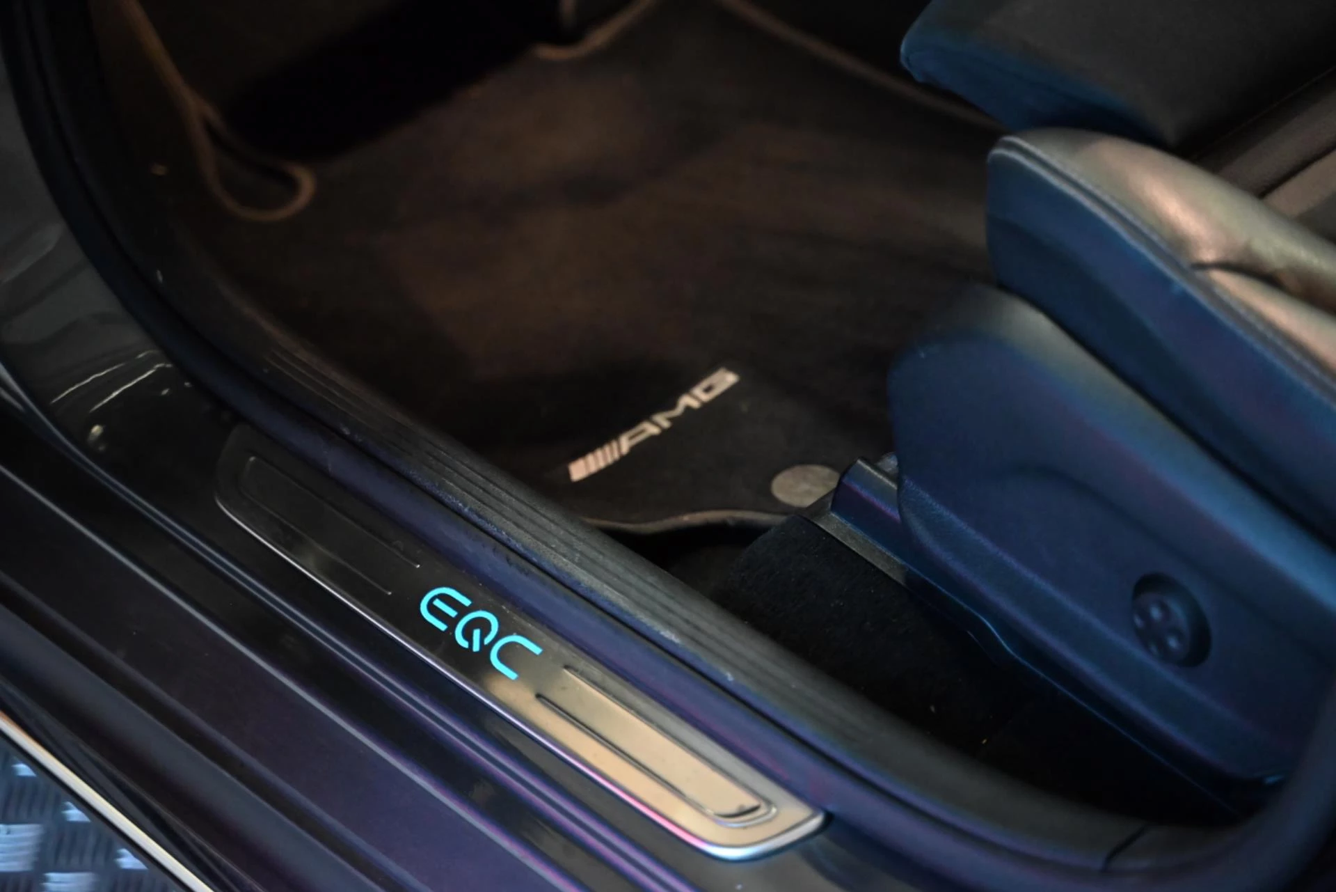 Hoofdafbeelding Mercedes-Benz EQC