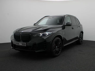 Hoofdafbeelding BMW X5 BMW X5 xDrive50e | M Sportpakket Pro | Travel Pack