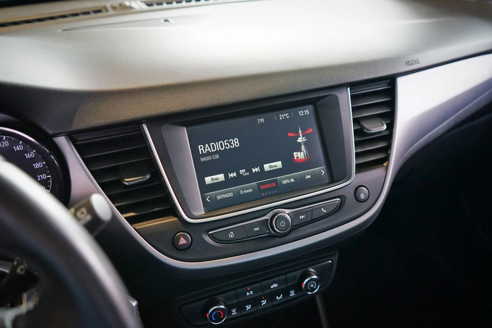 Hoofdafbeelding Opel Crossland X