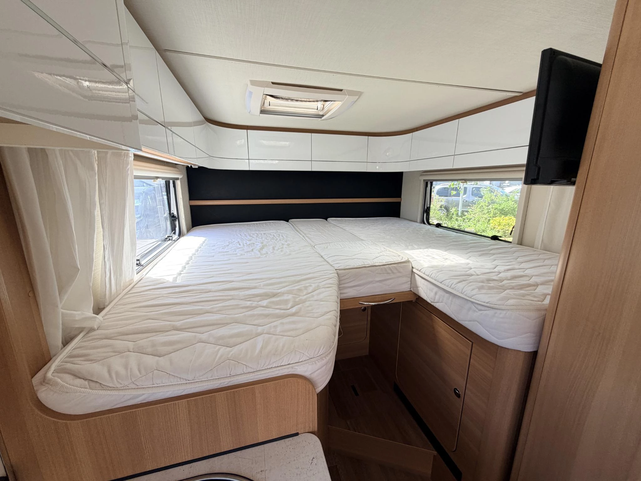 Hoofdafbeelding LMC V646 Fiat 140PK Automaat•Camper•TV•Airco