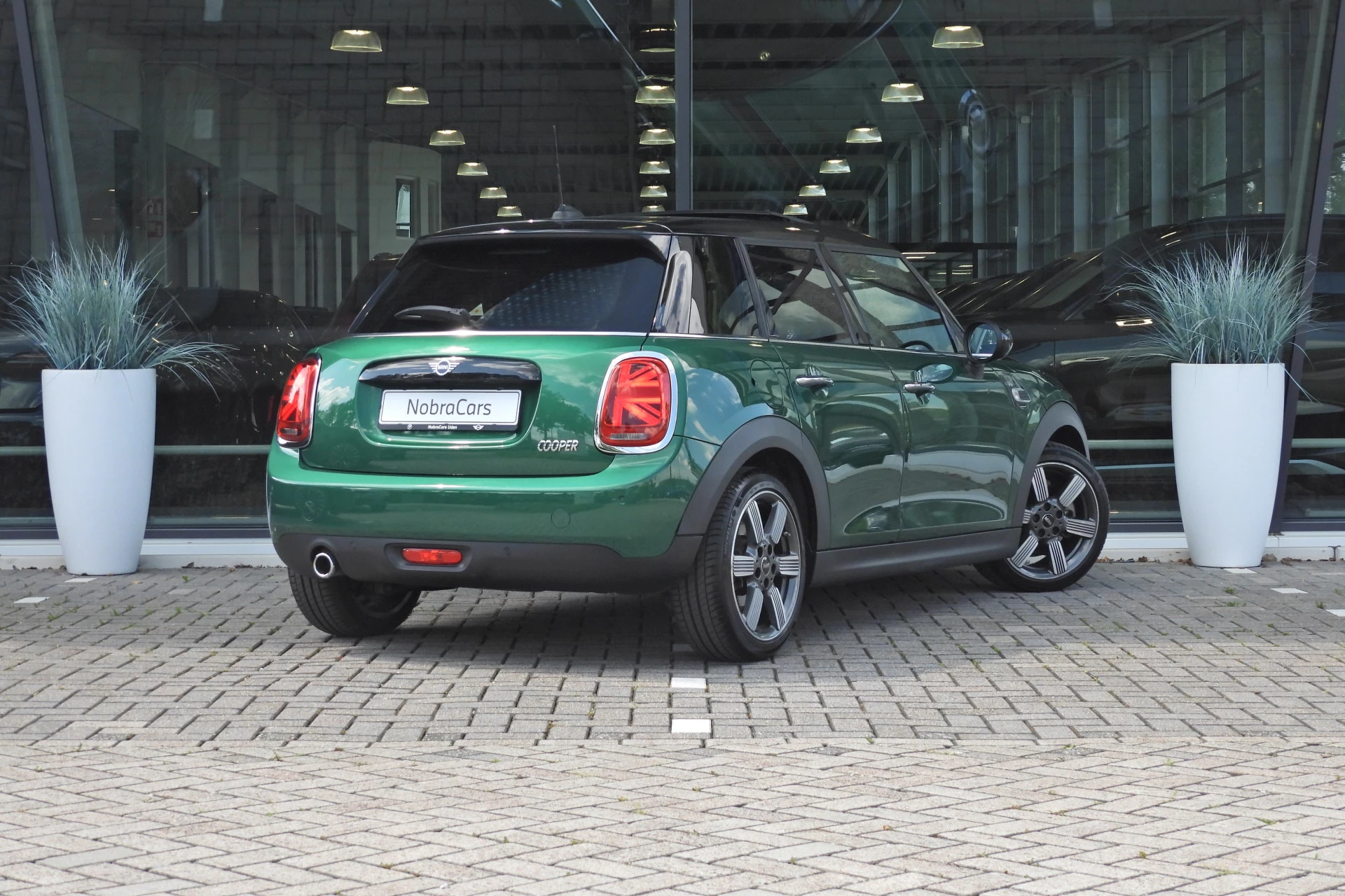 Hoofdafbeelding MINI Cooper