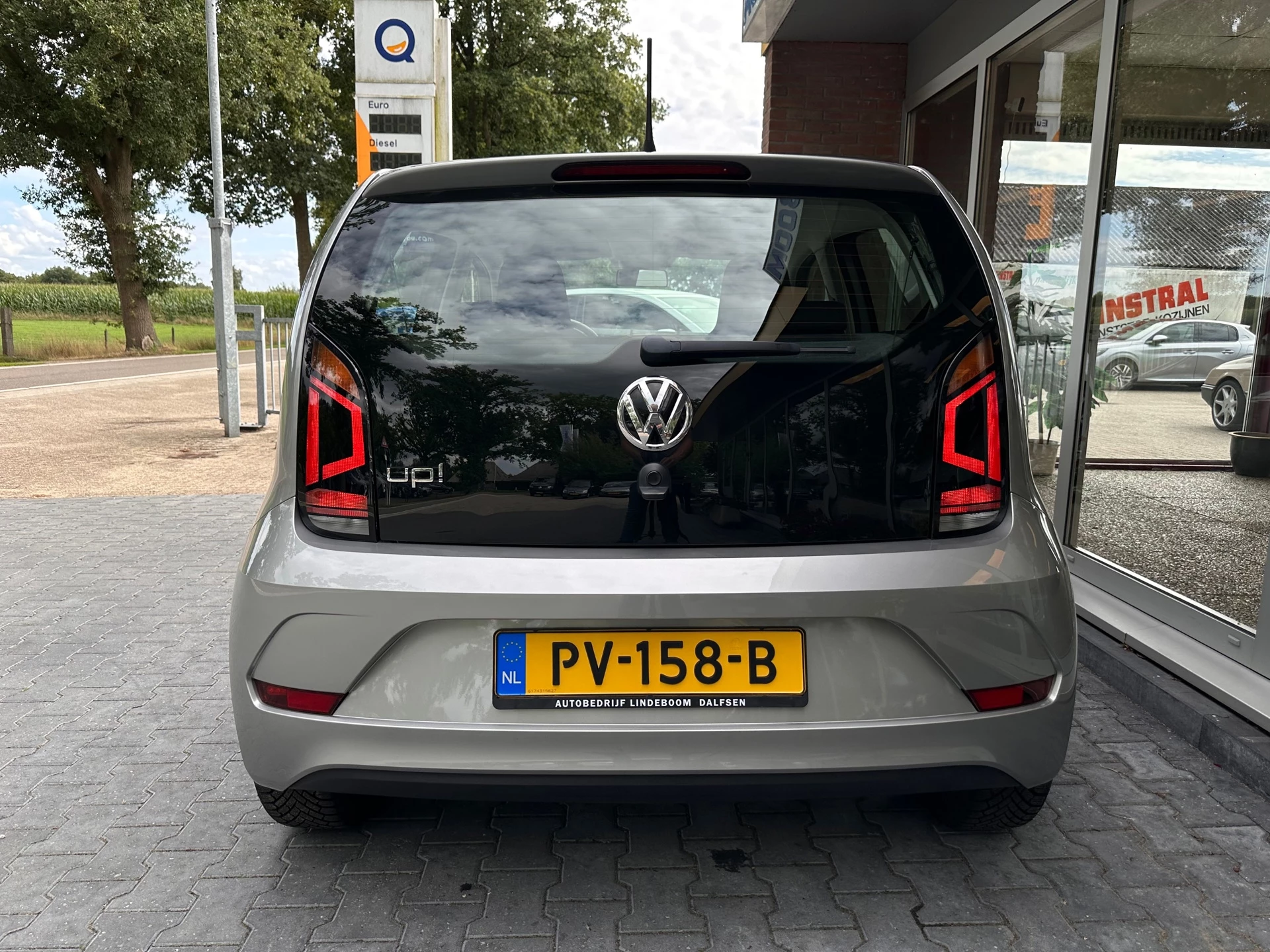 Hoofdafbeelding Volkswagen up!