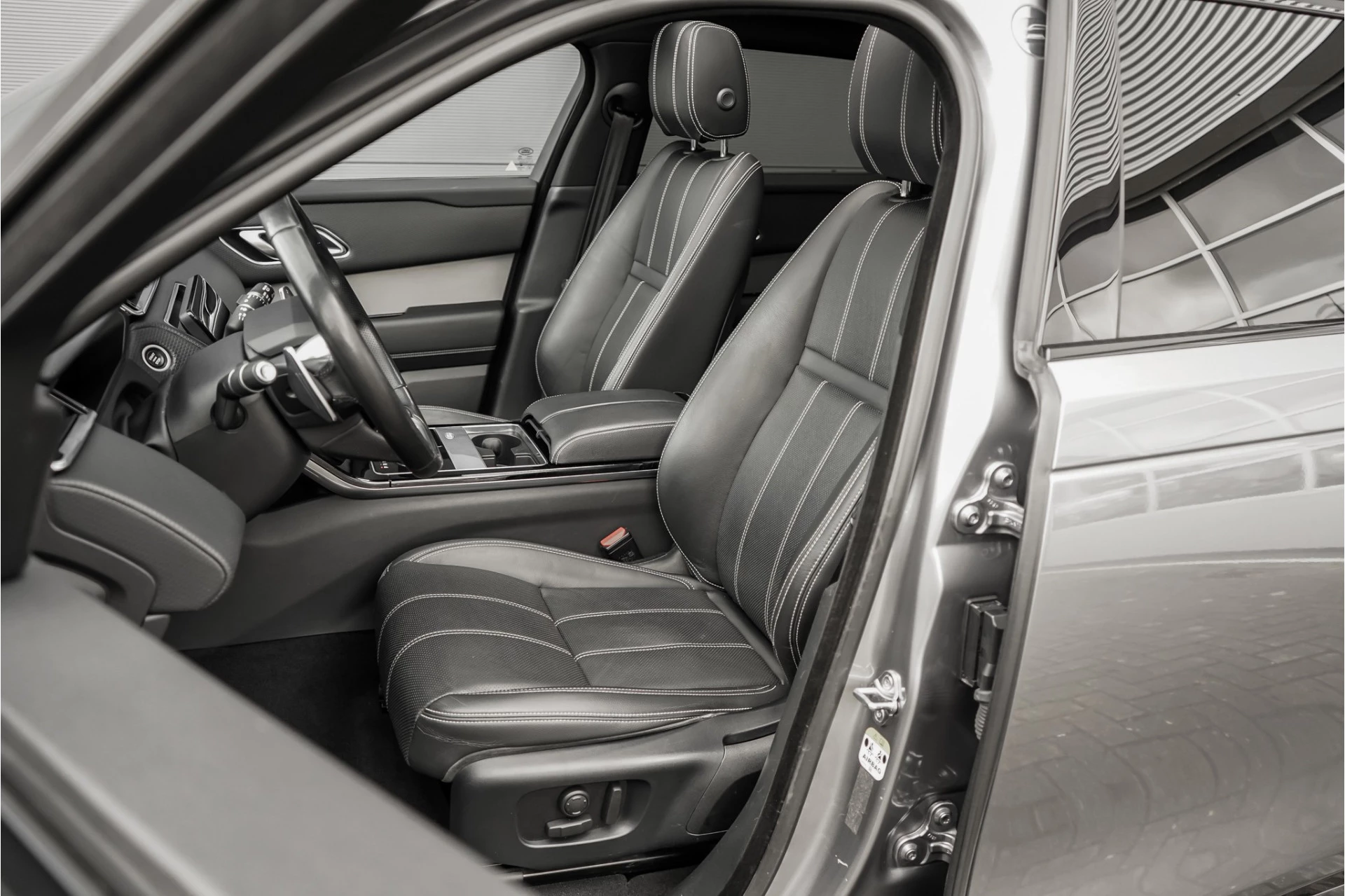 Hoofdafbeelding Land Rover Range Rover Velar