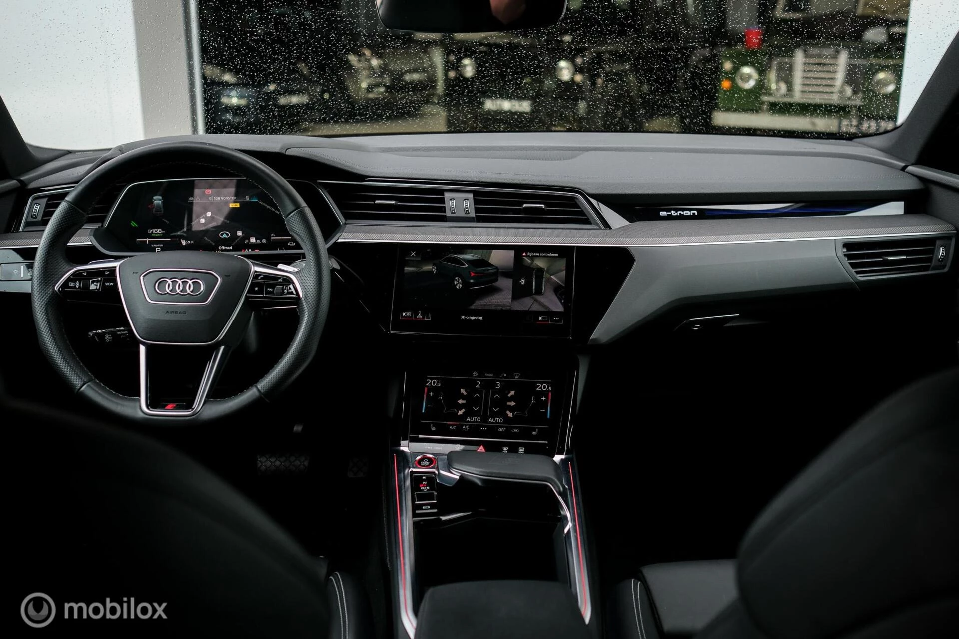 Hoofdafbeelding Audi e-tron
