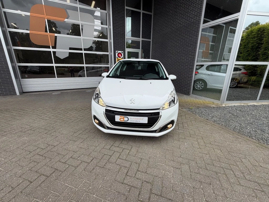 Hoofdafbeelding Peugeot 208