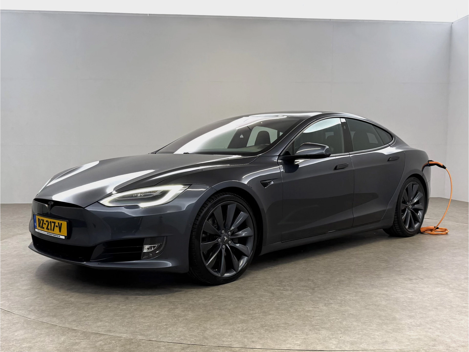 Hoofdafbeelding Tesla Model S